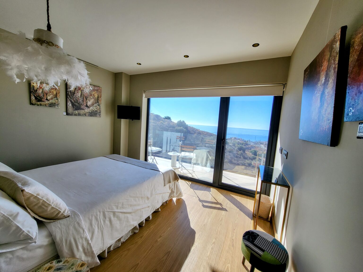 Bedroom with sea view Villa Vive tu Sueño in Torrox